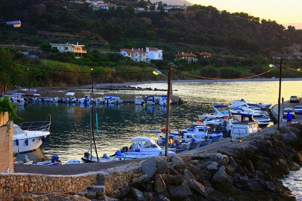 Villa Serenis Porovitsa Εξωτερικό φωτογραφία