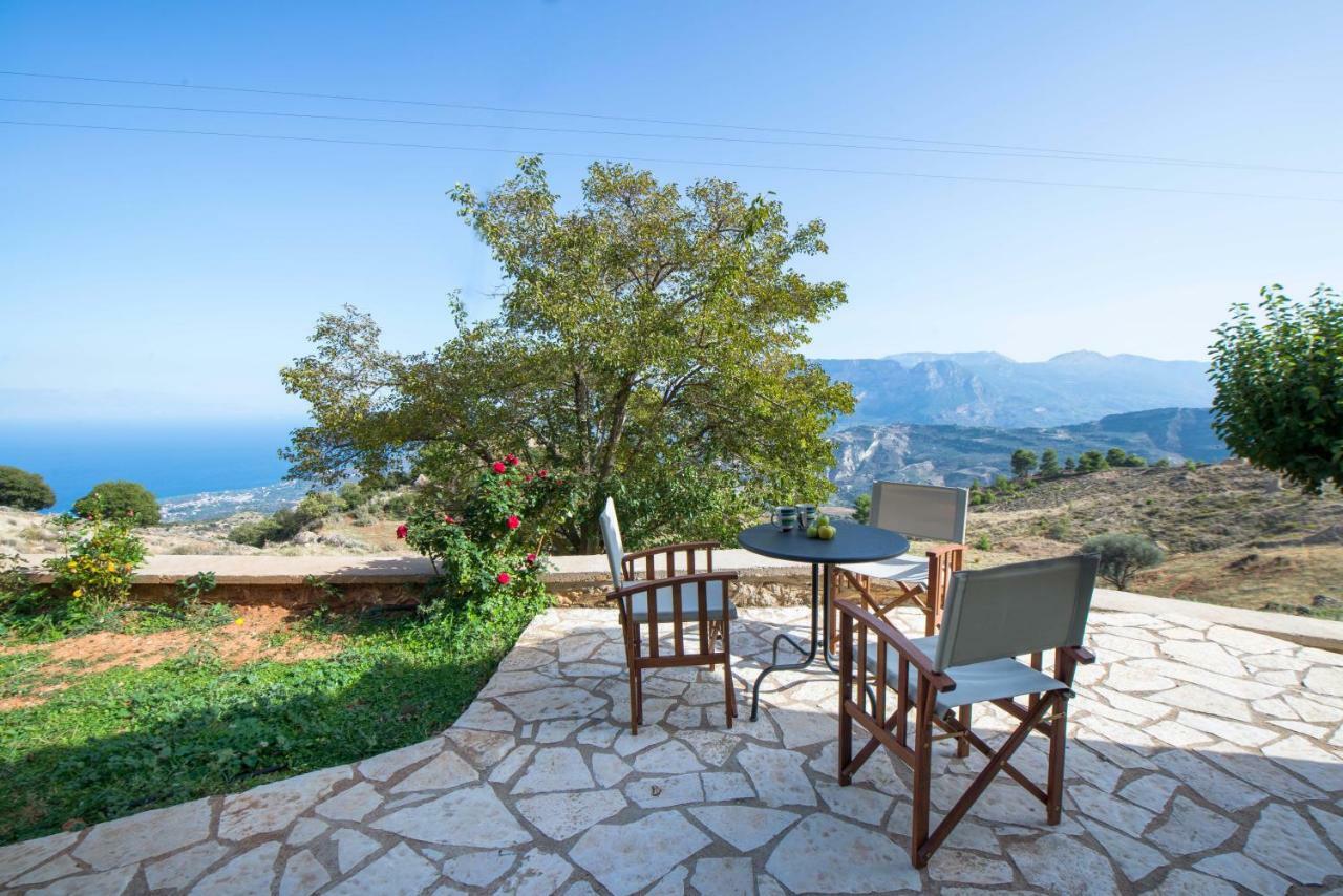 Villa Serenis Porovitsa Εξωτερικό φωτογραφία