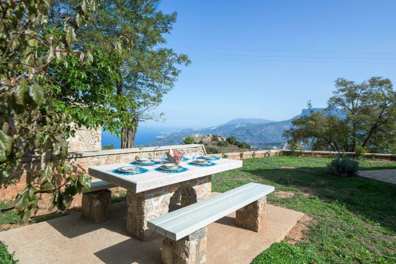 Villa Serenis Porovitsa Εξωτερικό φωτογραφία