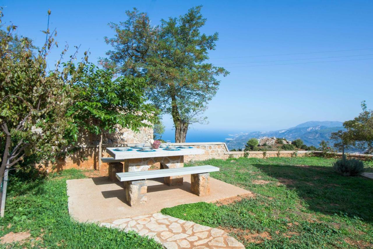 Villa Serenis Porovitsa Εξωτερικό φωτογραφία
